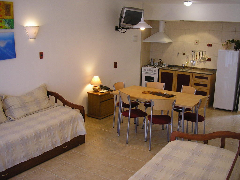 Eara Aparthotel Villa Carlos Paz Luaran gambar