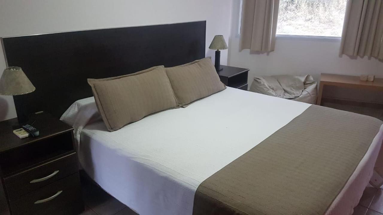 Eara Aparthotel Villa Carlos Paz Luaran gambar