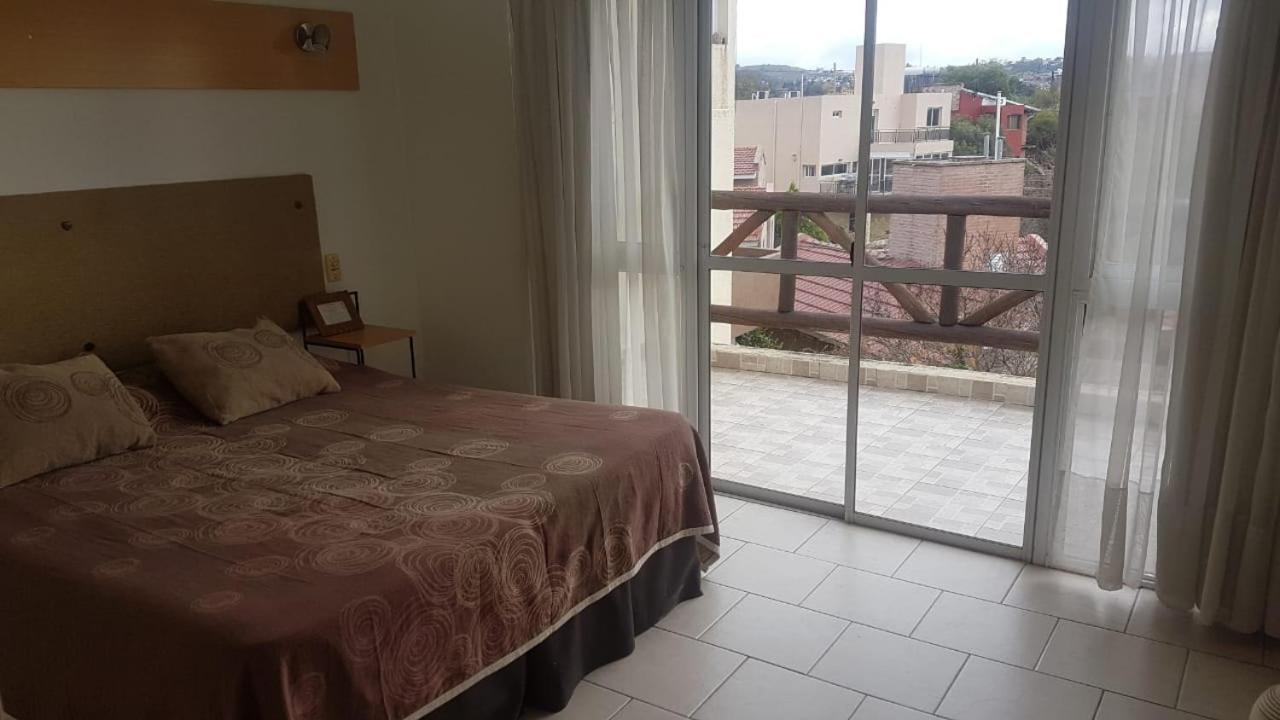 Eara Aparthotel Villa Carlos Paz Luaran gambar